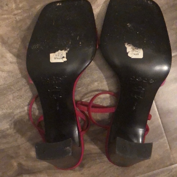 BEBE leather hot pink fuchsia sandal heels - Picture 9 of 11